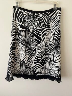 Tommy Bahama Black & White Floral Skirt